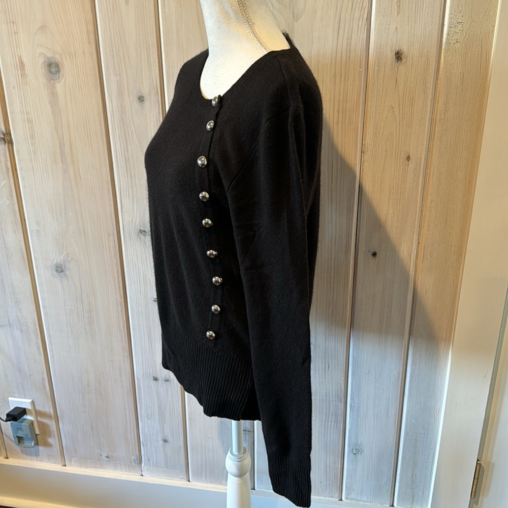 Black Neiman Marcus, cashmere sweater NWT - Picture 2 of 4
